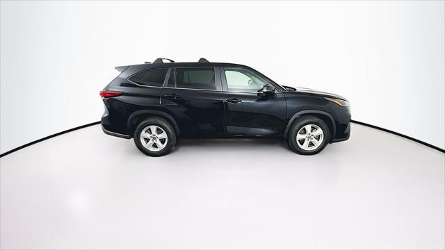 used 2023 Toyota Highlander car, priced at $30,889