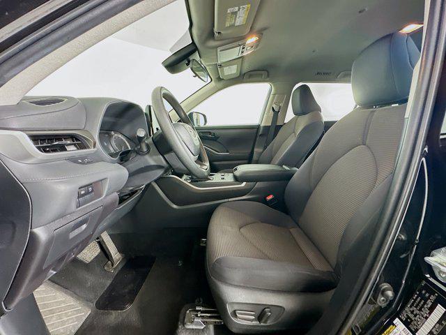 used 2023 Toyota Highlander car, priced at $29,989