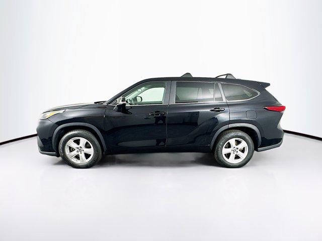 used 2023 Toyota Highlander car, priced at $29,989