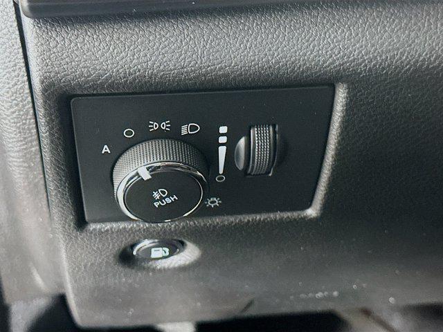 used 2021 Jeep Grand Cherokee car, priced at $20,699