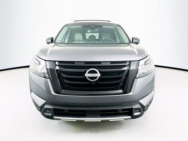 used 2023 Nissan Pathfinder car, priced at $31,789