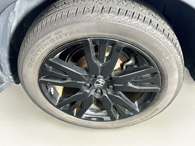 used 2022 Honda Pilot car, priced at $33,397
