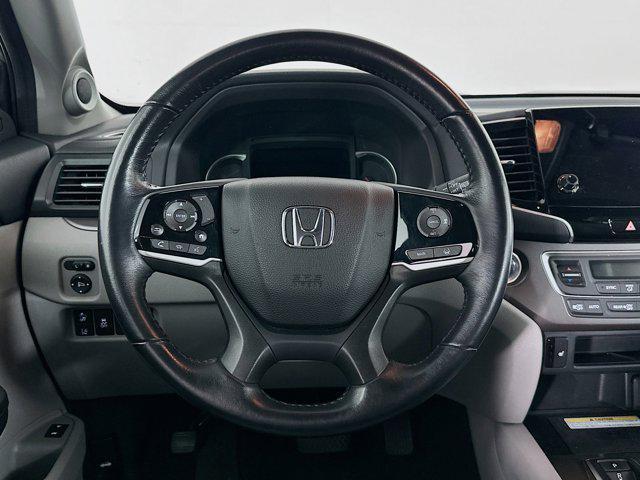 used 2022 Honda Pilot car, priced at $33,397
