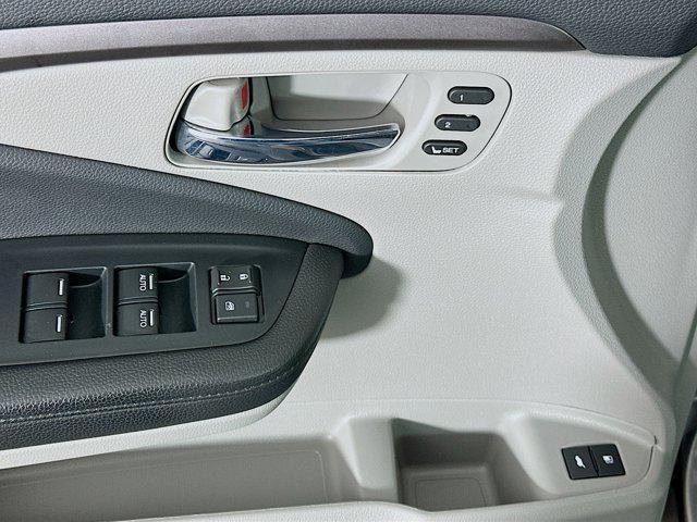 used 2022 Honda Pilot car, priced at $33,397