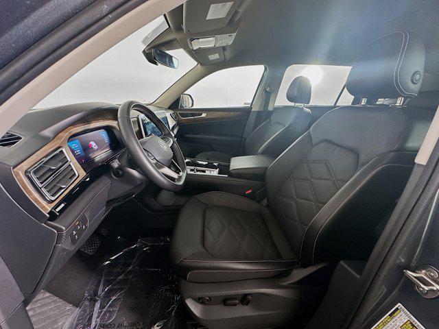 used 2024 Volkswagen Atlas car, priced at $31,597