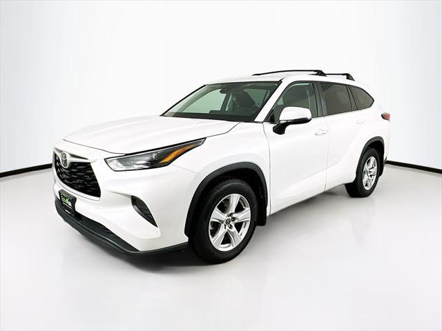 used 2023 Toyota Highlander car, priced at $29,989