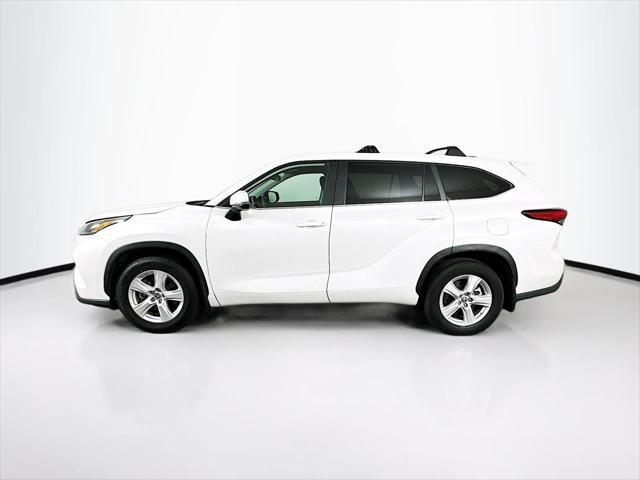 used 2023 Toyota Highlander car, priced at $29,989