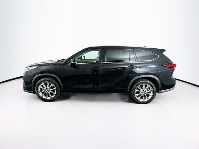 used 2020 Toyota Highlander car, priced at $28,999