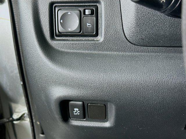 used 2015 Nissan Versa Note car, priced at $5,997