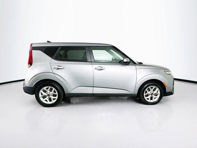 used 2022 Kia Soul car, priced at $14,189