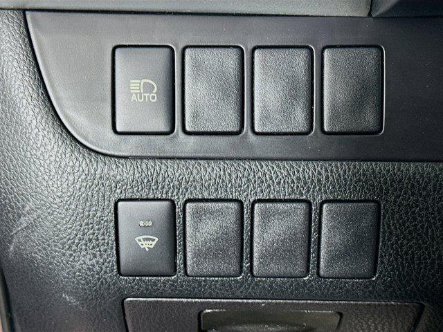 used 2019 Toyota Highlander car, priced at $22,799