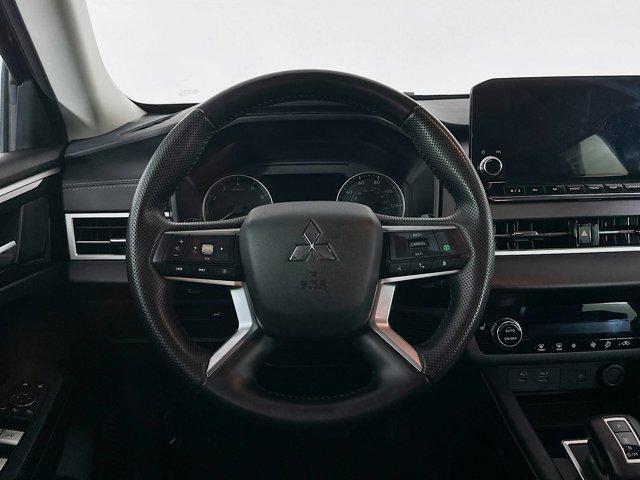 used 2024 Mitsubishi Outlander car, priced at $21,997