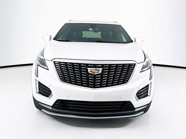 used 2022 Cadillac XT5 car, priced at $30,689