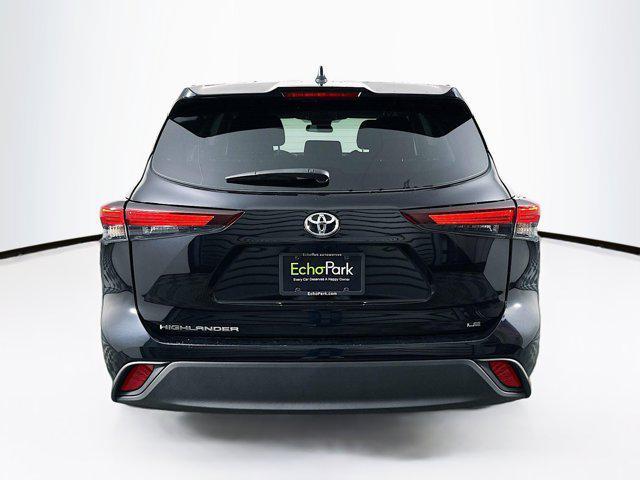 used 2024 Toyota Highlander car, priced at $35,689