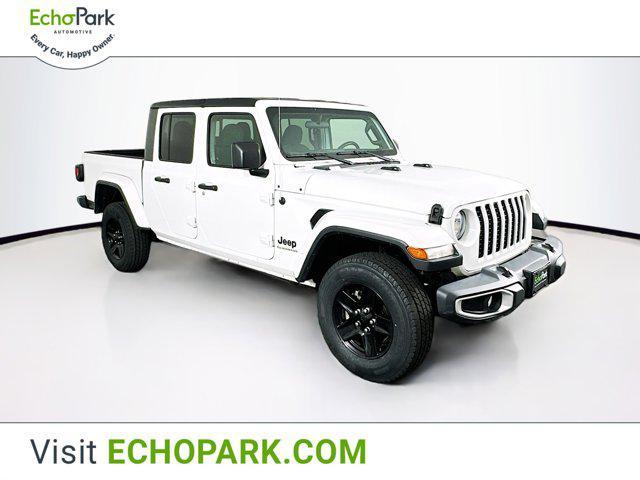 used 2021 Jeep Gladiator car, priced at $28,989