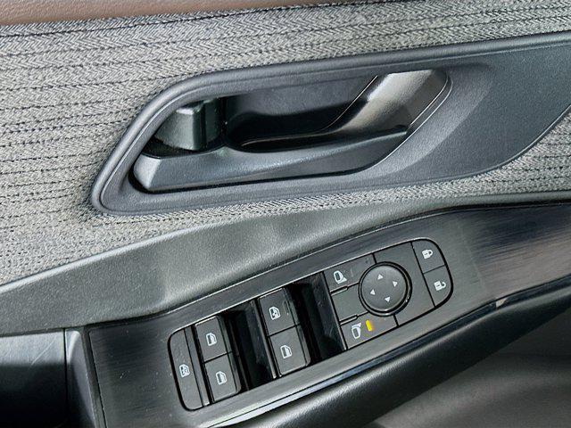 used 2023 Nissan Rogue car, priced at $19,997