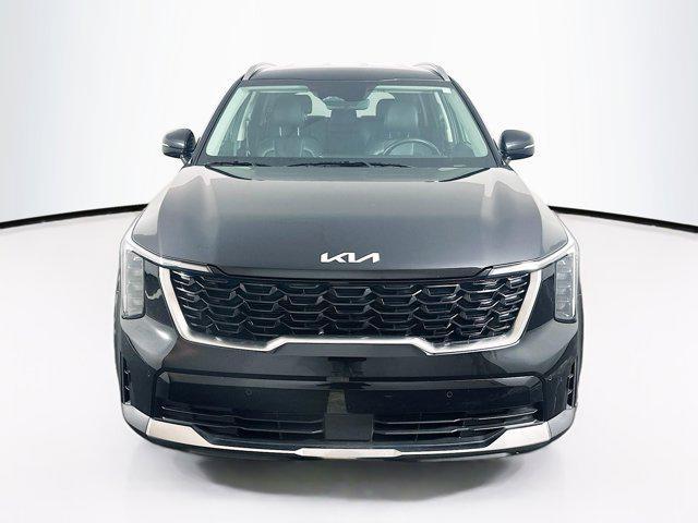 used 2024 Kia Sorento car, priced at $23,996
