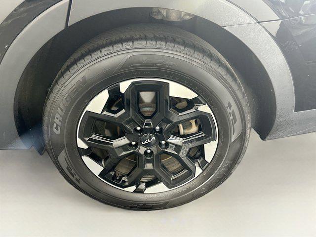 used 2024 Kia Sorento car, priced at $23,996