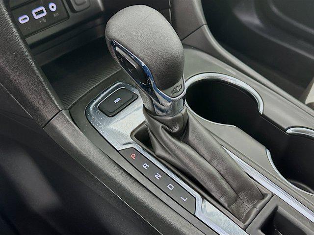 used 2023 Chevrolet Equinox car, priced at $18,997