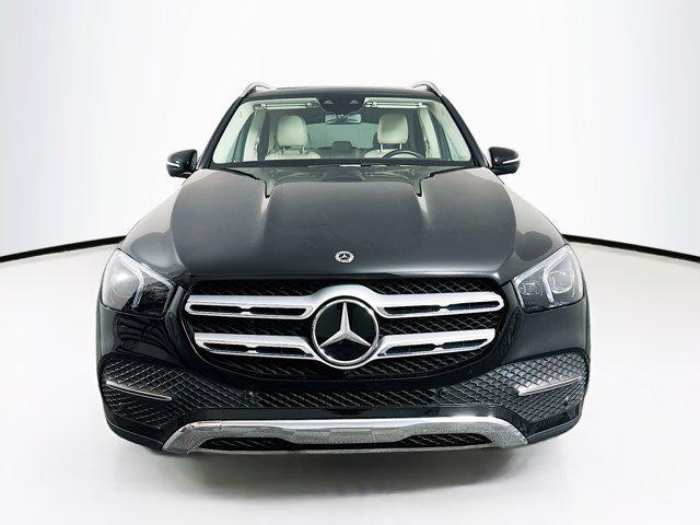 used 2022 Mercedes-Benz GLE 450 car, priced at $47,997