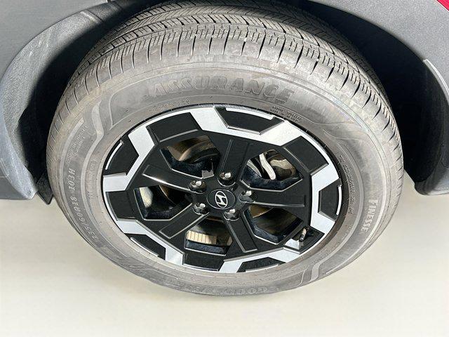 used 2024 Hyundai Santa Fe car, priced at $28,397