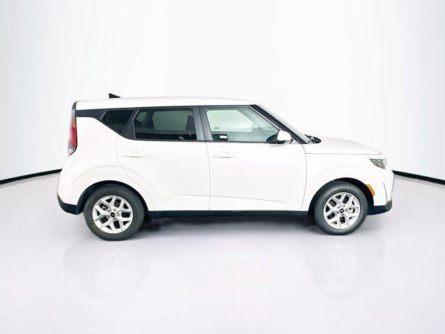 used 2024 Kia Soul car, priced at $16,697