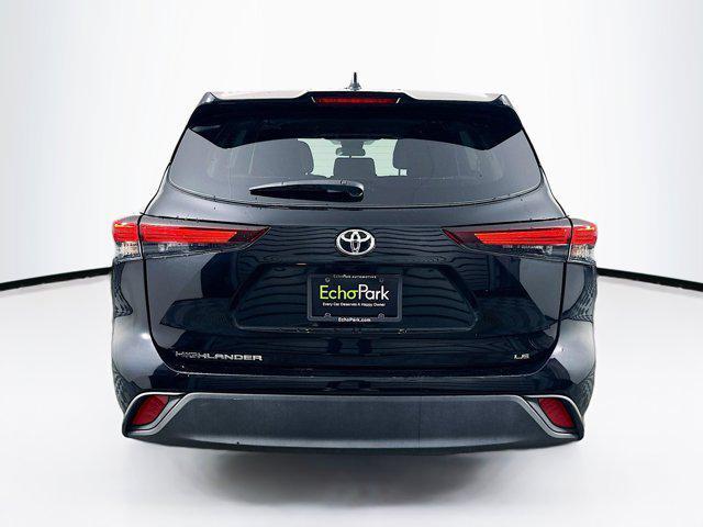 used 2024 Toyota Highlander car, priced at $36,189