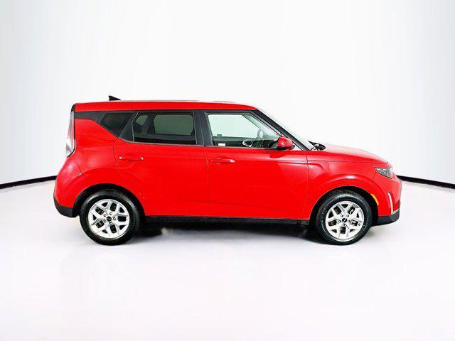 used 2024 Kia Soul car, priced at $16,497