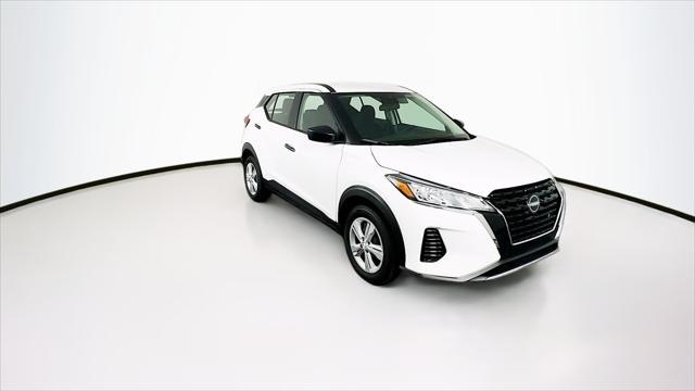 used 2024 Nissan Kicks car