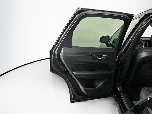 used 2024 Volvo XC60 car, priced at $35,697