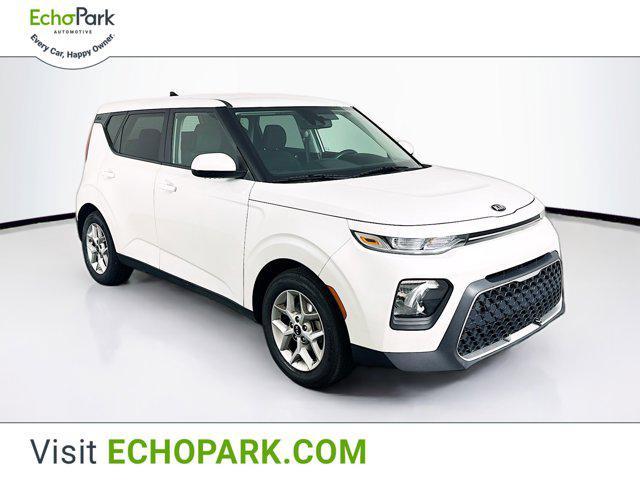 used 2021 Kia Soul car, priced at $9,899