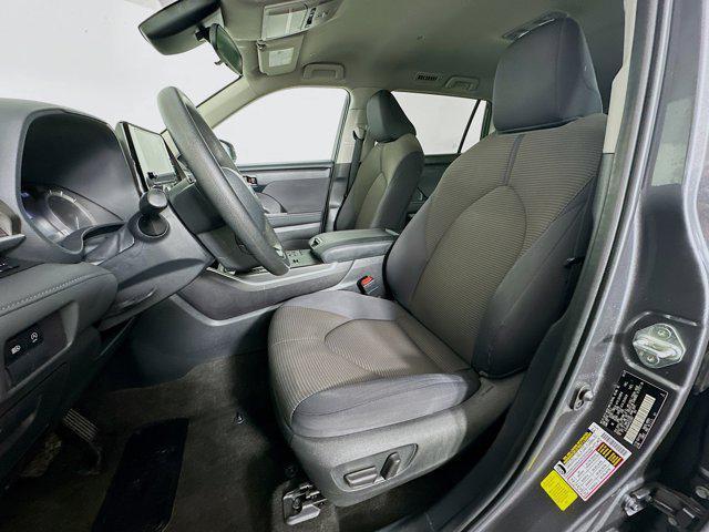 used 2023 Toyota Highlander car, priced at $28,797