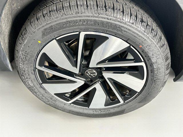 used 2024 Volkswagen Atlas car, priced at $29,397