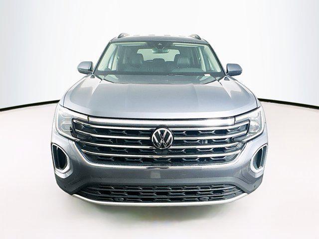 used 2024 Volkswagen Atlas car, priced at $29,397
