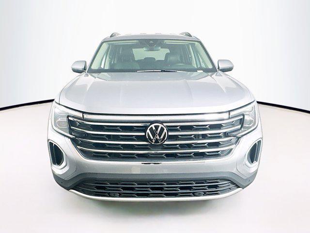 used 2024 Volkswagen Atlas car, priced at $31,197