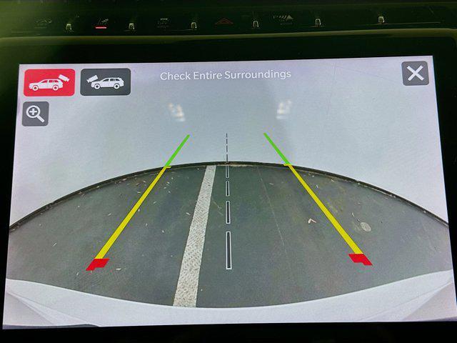 used 2023 Jeep Grand Cherokee car, priced at $28,396