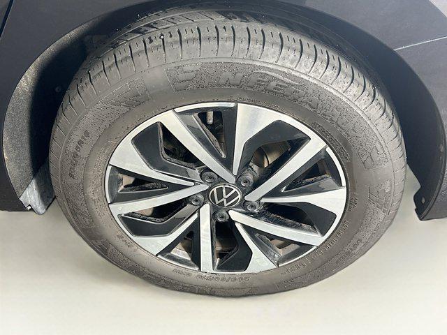 used 2024 Volkswagen Jetta car, priced at $17,597