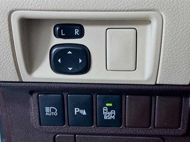 used 2016 Lexus ES 350 car, priced at $17,899