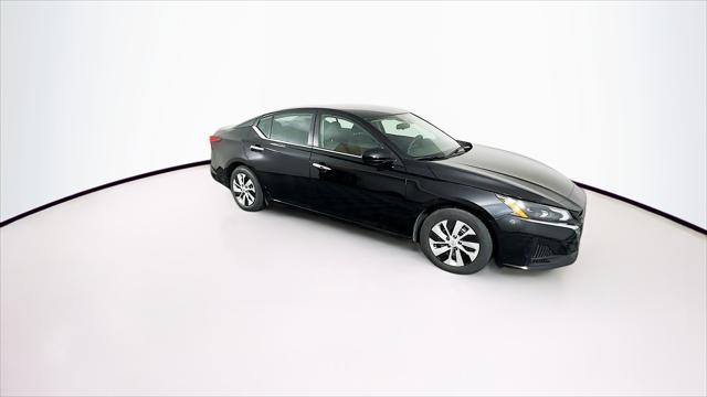 used 2023 Nissan Altima car, priced at $18,289