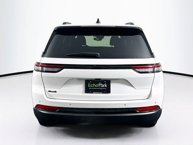 used 2023 Jeep Grand Cherokee car, priced at $29,396