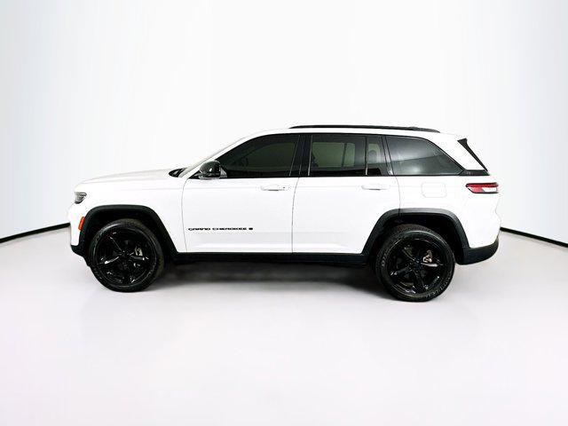 used 2023 Jeep Grand Cherokee car, priced at $29,396