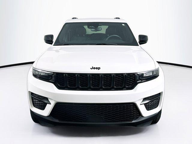 used 2023 Jeep Grand Cherokee car, priced at $29,396