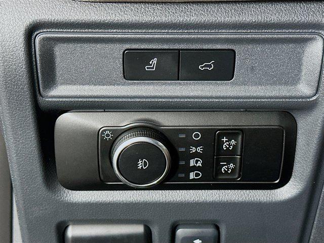 used 2024 Ford Expedition car, priced at $46,697