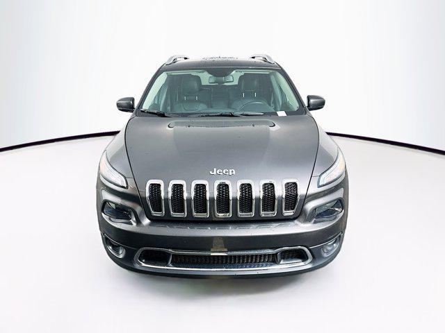 used 2018 Jeep Cherokee car, priced at $13,399