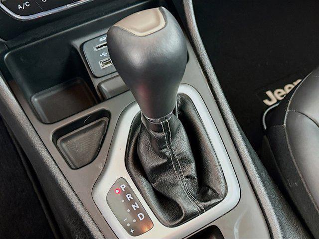used 2018 Jeep Cherokee car, priced at $13,399