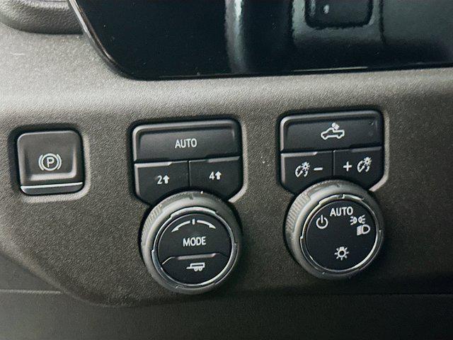 used 2022 Chevrolet Silverado 1500 car, priced at $33,587