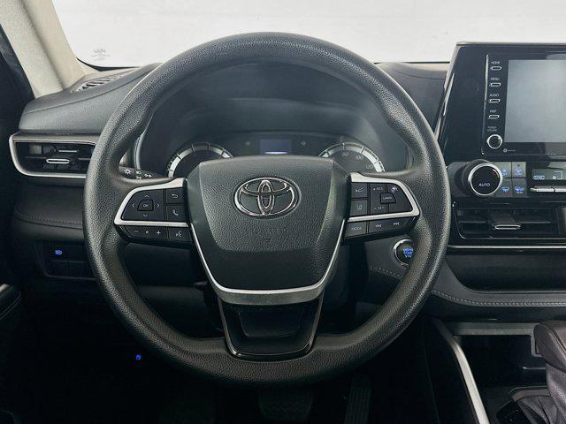 used 2022 Toyota Highlander car, priced at $27,389