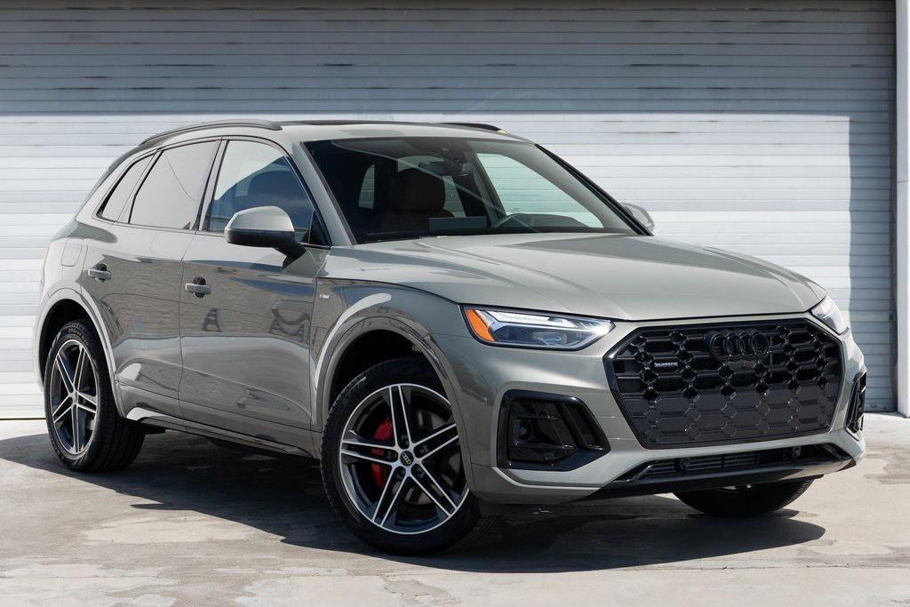 used 2024 Audi Q5 e car, priced at $45,599