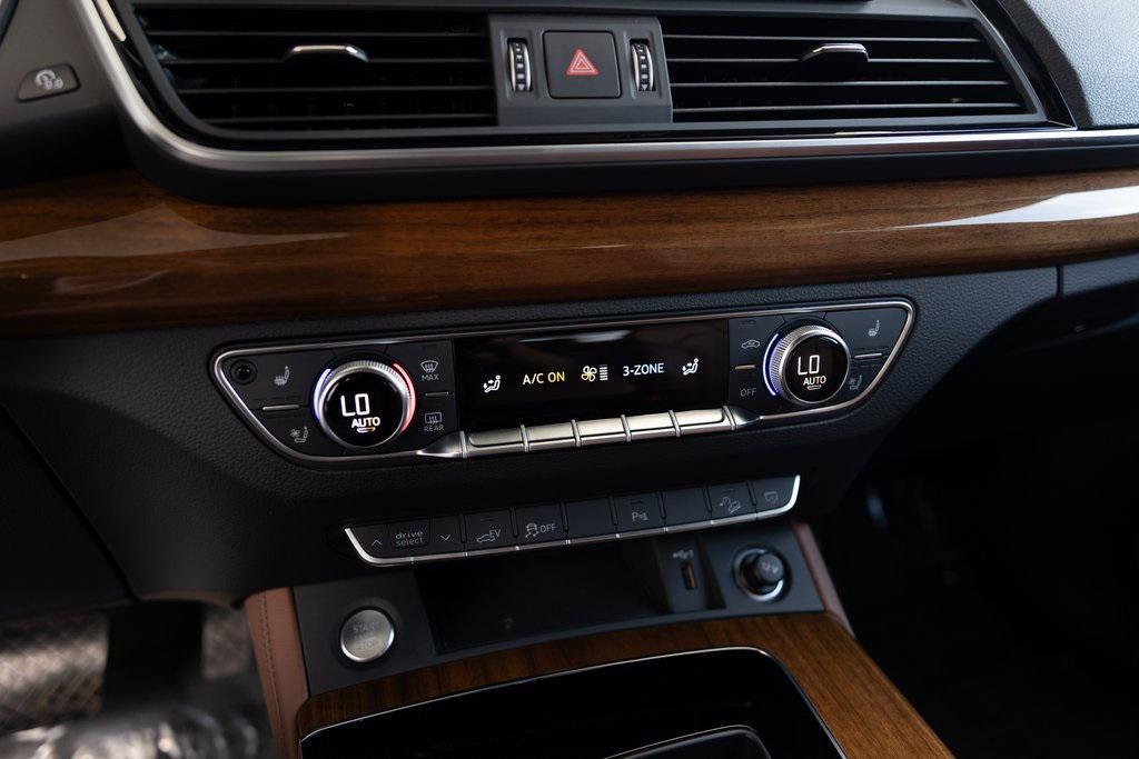 used 2024 Audi Q5 e car, priced at $45,599