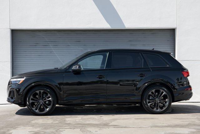 new 2025 Audi Q7 car, priced at $88,130